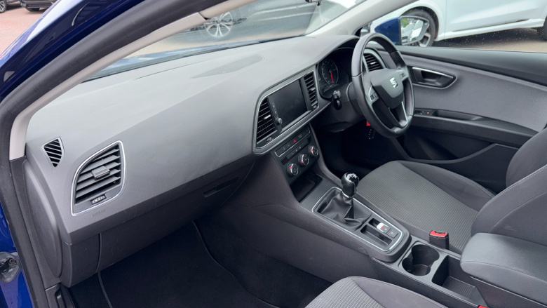 SEAT Leon 1.5 TSI EVO SE Dynamic [EZ] 5dr Petrol Hatchback